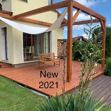 - Brana Sumavy Mountains Relax Or Sport Vila *