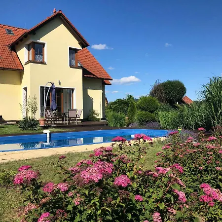 - Brana Sumavy Mountains Relax Or Sport Villa *
